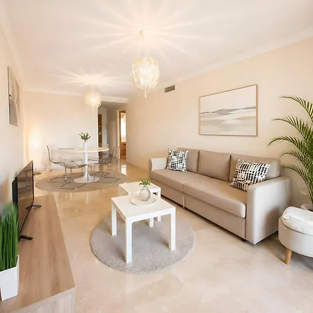 Golf & Montana, Terraza Privada بيت للعطل